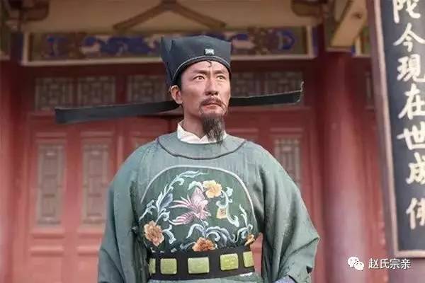 白小姐四肖必选与包青天智慧—期期的脑力碰撞白小姐四肖必选期期中脑筋急不象白小