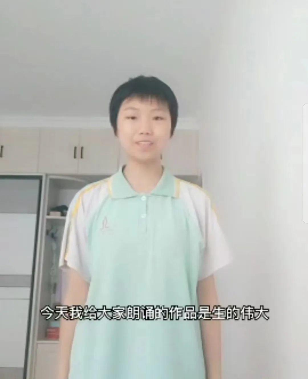 蓝姐三中三观照下的智慧与机遇，揭秘论坛的魅力蓝姐三中三专注资料