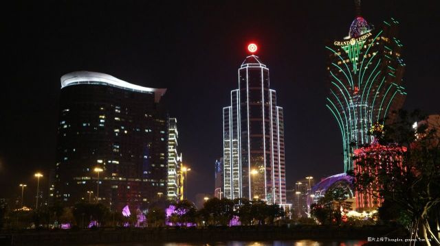 澳门之夜，2046年今晚的璀璨盛宴2024今晚澳门开什么号码