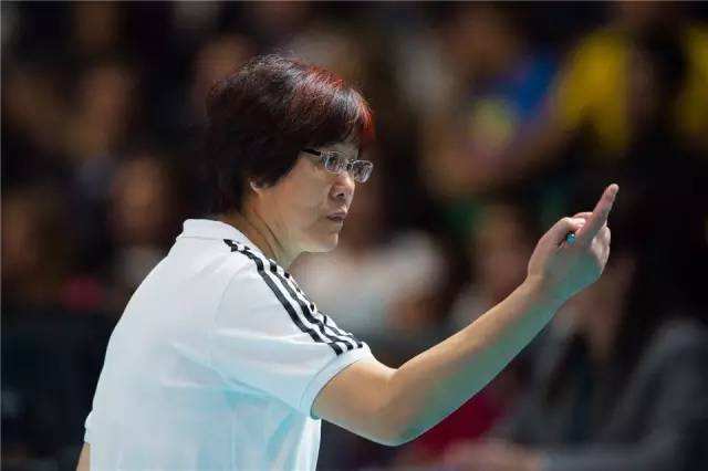 开讲啦，中国女排—坚韧不拔的五连冠传奇开讲啦中国女排郎平
